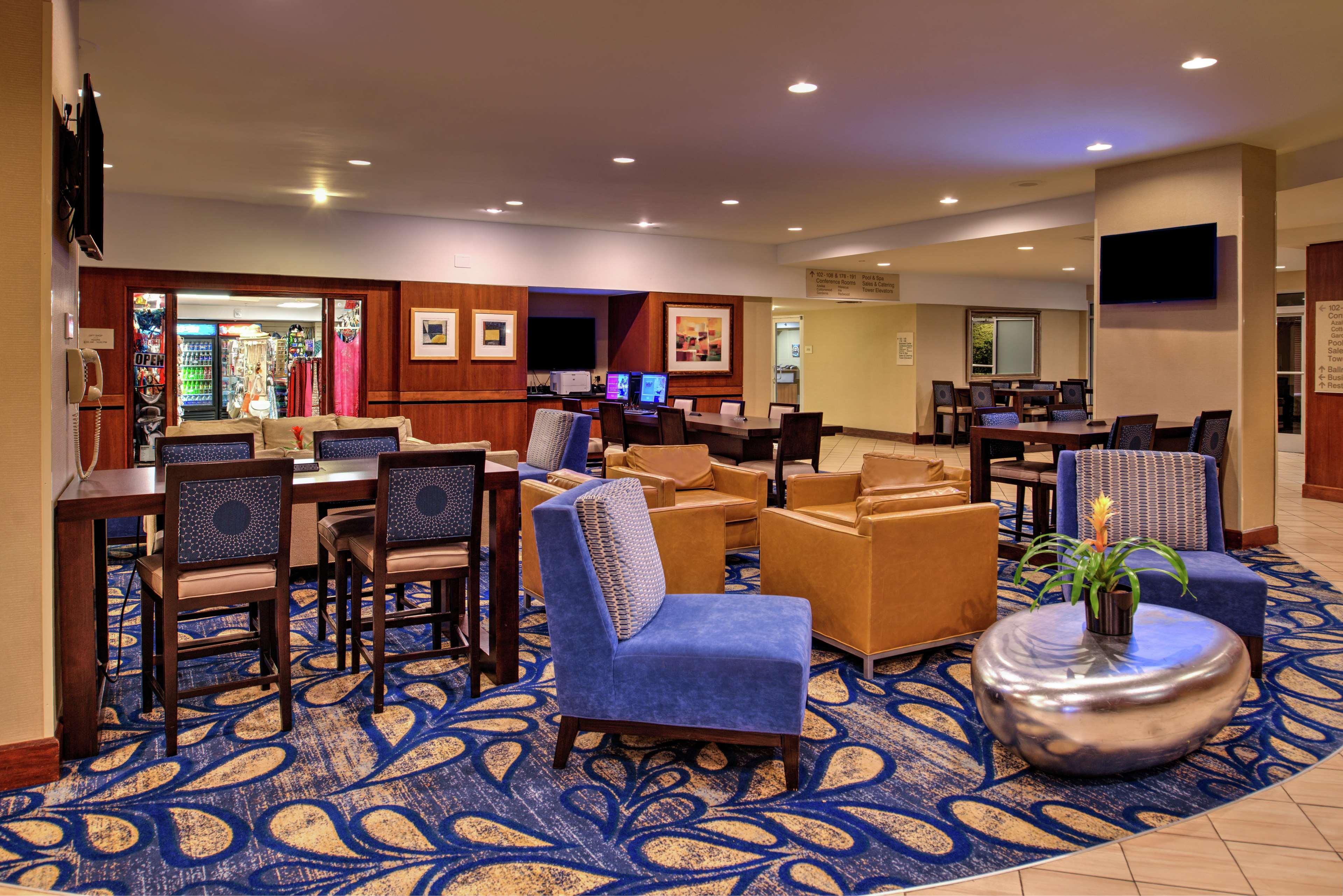 Doubletree By Hilton Hotel Tampa Airport-Westshore エクステリア 写真