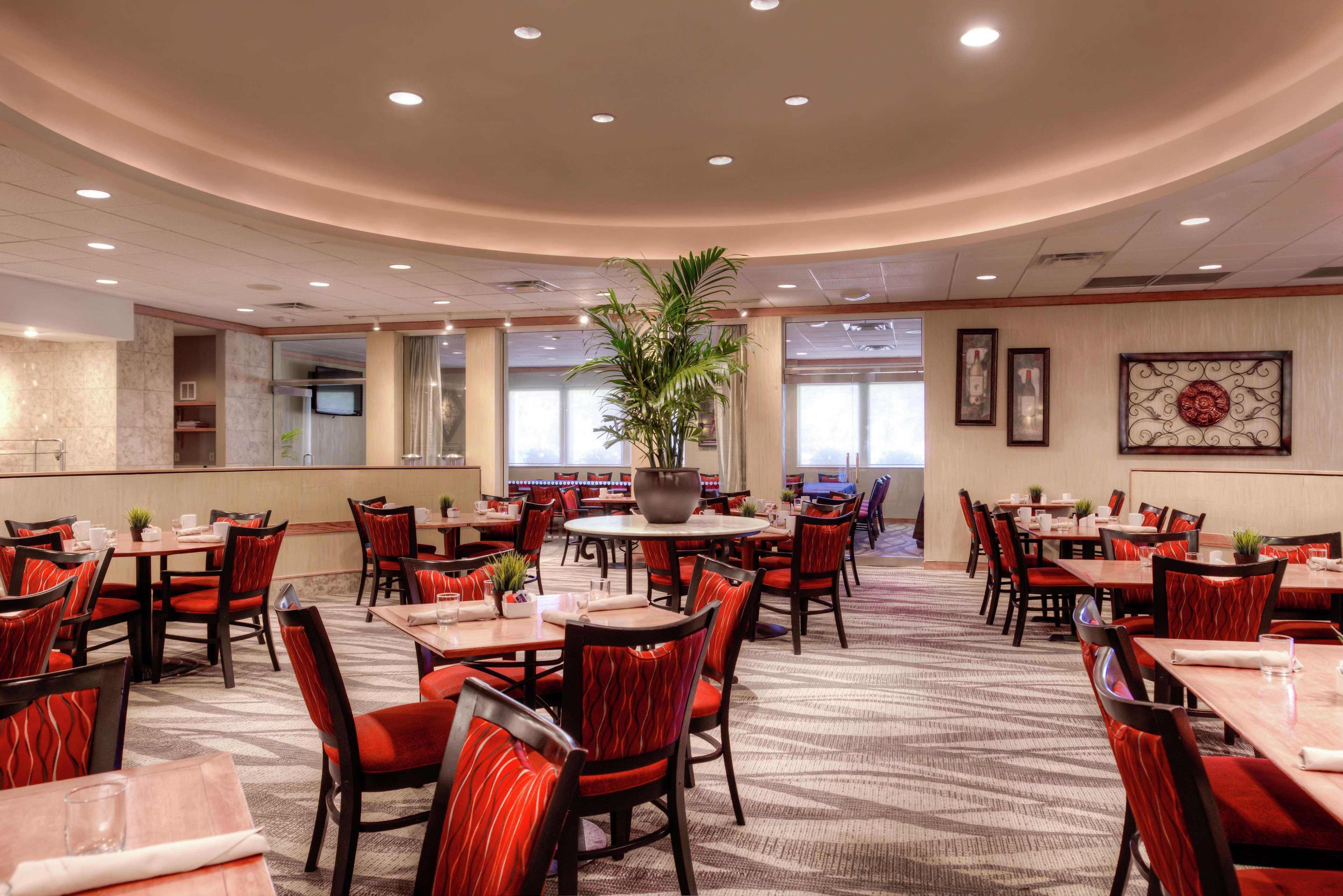 Doubletree By Hilton Hotel Tampa Airport-Westshore エクステリア 写真